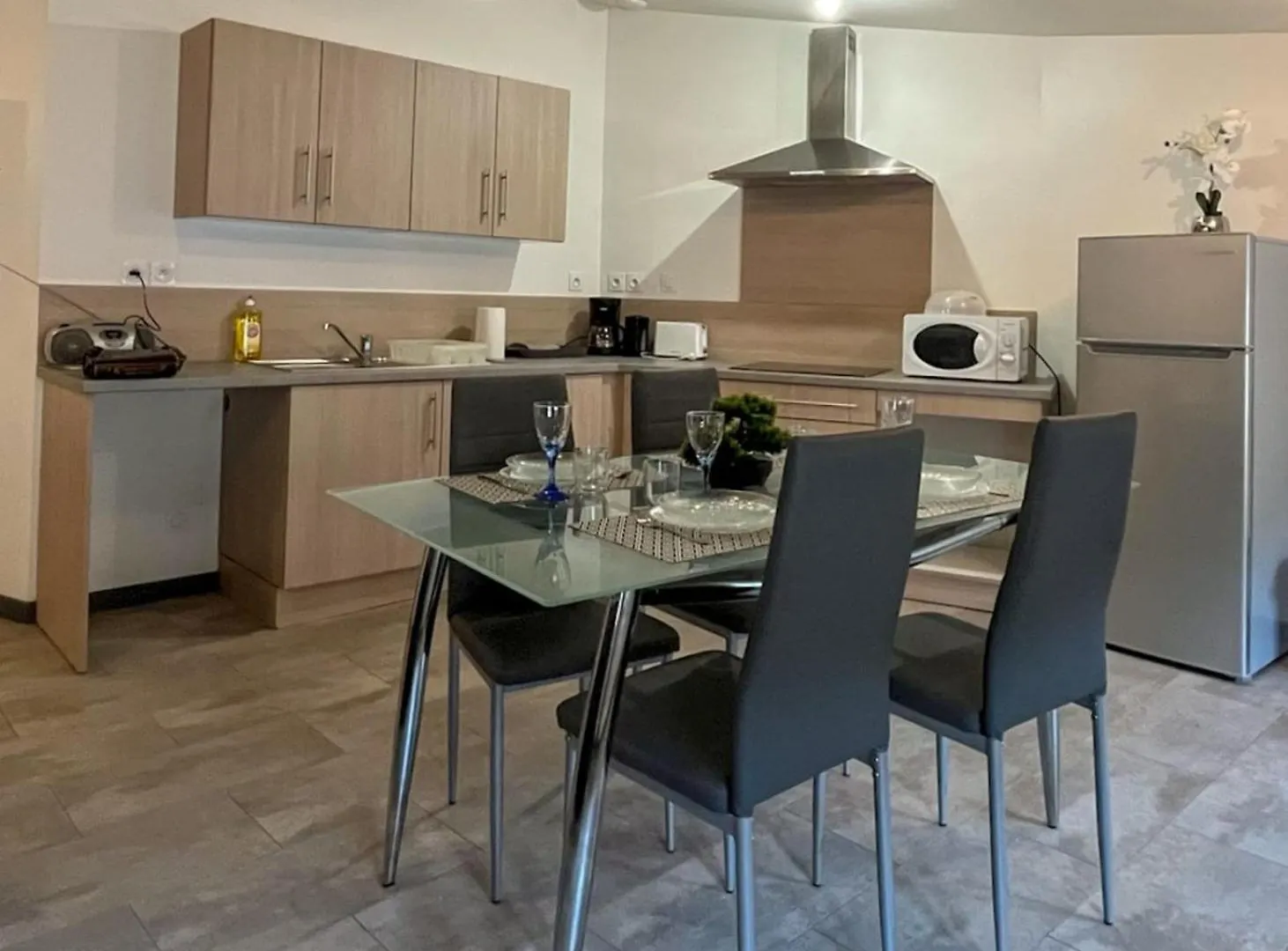 Chez Isa - Tournon-Sur-Rhone Apartment 0*,
